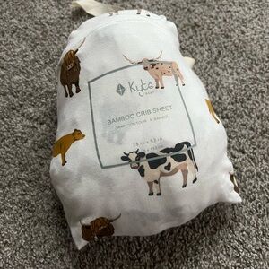 Kyte Baby Cow Crib Sheet - GUC
